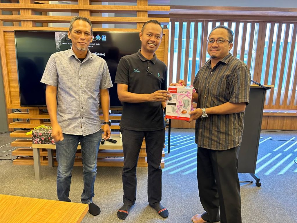 2023-10-04 | SK Chin Chin _03